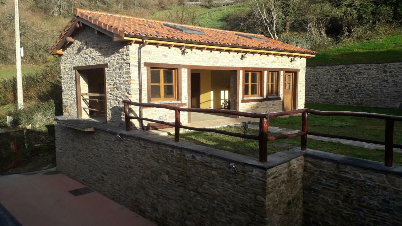 Rurales Casa Carmen Apartment Pola De Allande